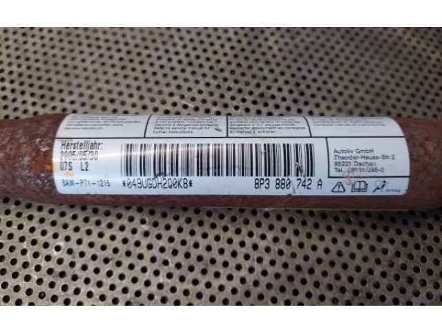 Боковая подушка безопасности 8P3880742A Audi A3 S3 8P