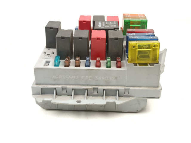 Pojistková skříňka Řídící jednotka BSM 46835597   Fiat Punto Evo 2004