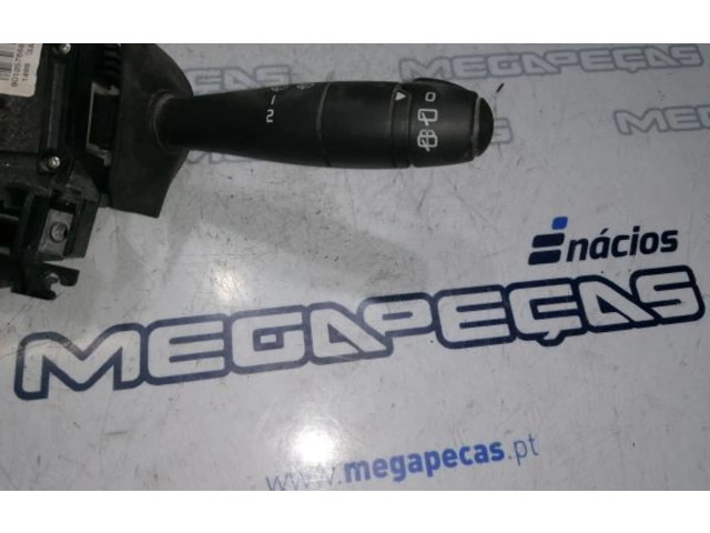 Включатель скорости стеклоочистителей 8200792587 Dacia Duster