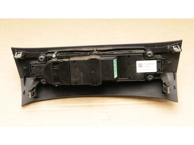 Блок управления климат-контролем P31398845   Volvo S90, V90