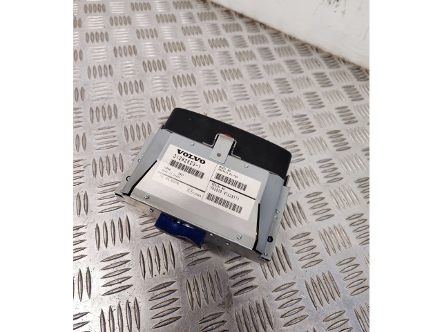 Дисплей 31282523 Volvo V70