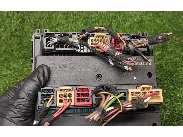 Блок комфорта 6Q2937049F, 5WK48218 Skoda Fabia Mk2 (5J)