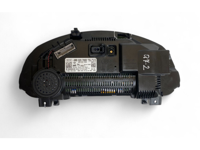 Přístrojová deska  Audi Q7 4M 2018 4M0920790D  