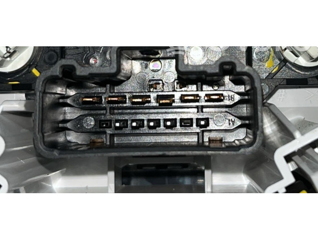 Блок управления климат-контролем    Dacia Duster