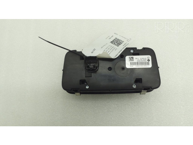 Мултифункционный включатель управления / ручка