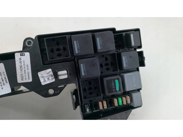 Блок предохранителей AX23-14290-AHA Jaguar XF X250