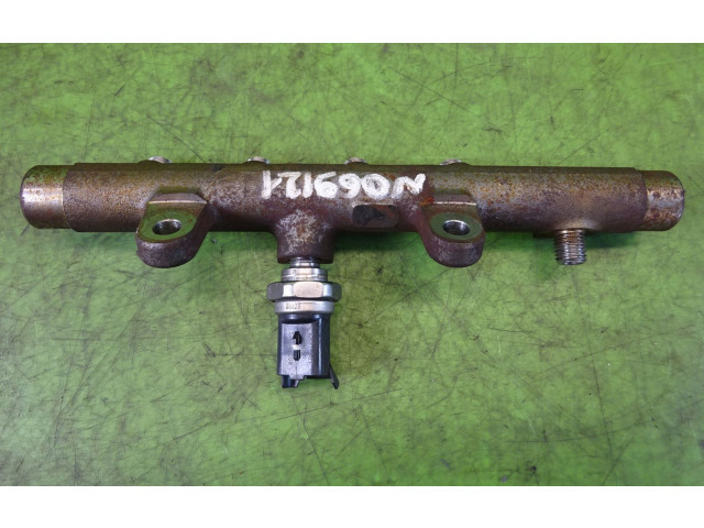 Магистральная трубка топлива