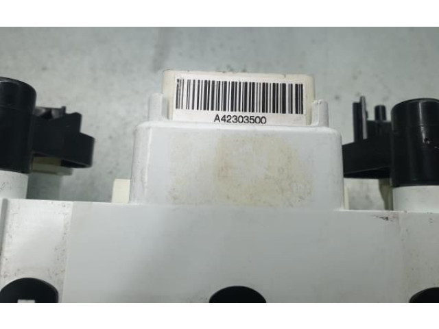 Блок управления климат-контролем A42303500, 5P3741700   Dacia Sandero