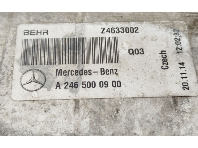 Интеркулер  A2465000900, Z4633002   Mercedes-Benz GLA W156 