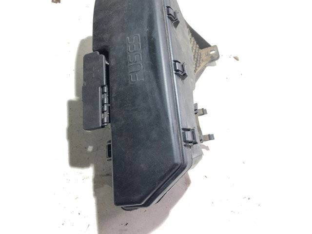 Блок предохранителей 9494210, GB20GF10 Volvo XC90