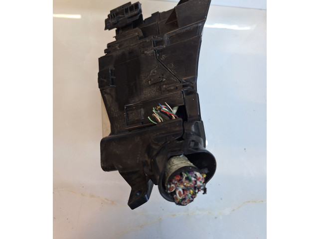 Pojistková skříňka 8264175070, 311100211 Toyota Prius (XW30) 2013