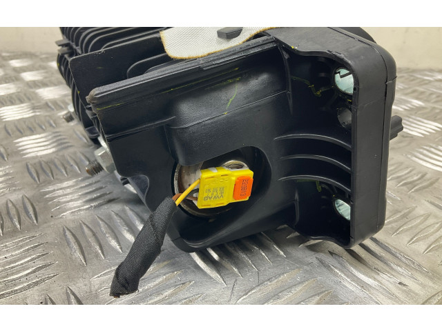 Подушка безопасности пассажира 5C6880204B   Volkswagen Jetta VI