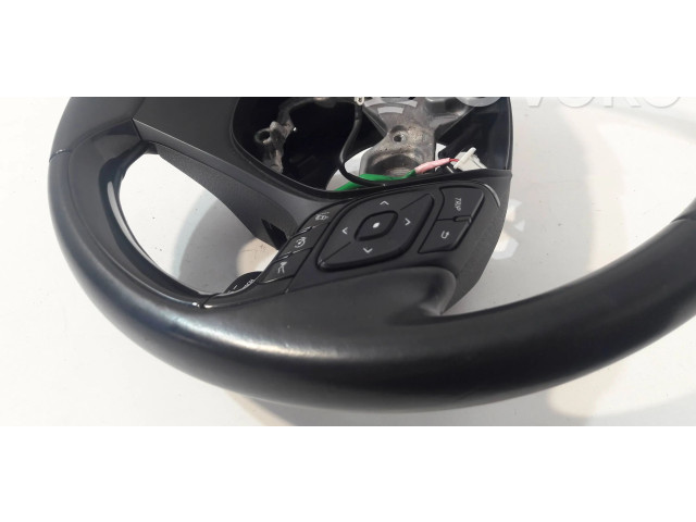 Руль Toyota C-HR I 2016 - 2023 года 6275378