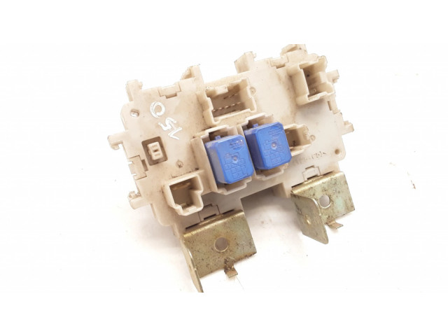 Блок предохранителей Nissan Titan