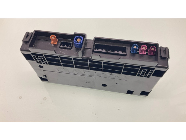 Tālruņa vadības bloks