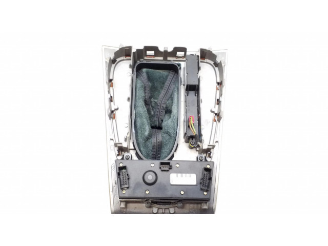 Отделка рычага переключения передач (кожа, головка)