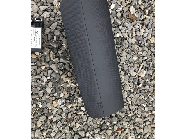 Подушка безопасности водителя 985100037   Dacia Duster