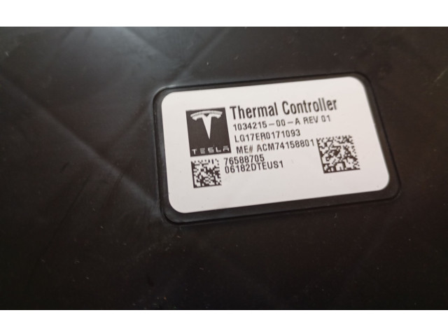 Блок управления климат-контролем 103421500A Tesla Model S