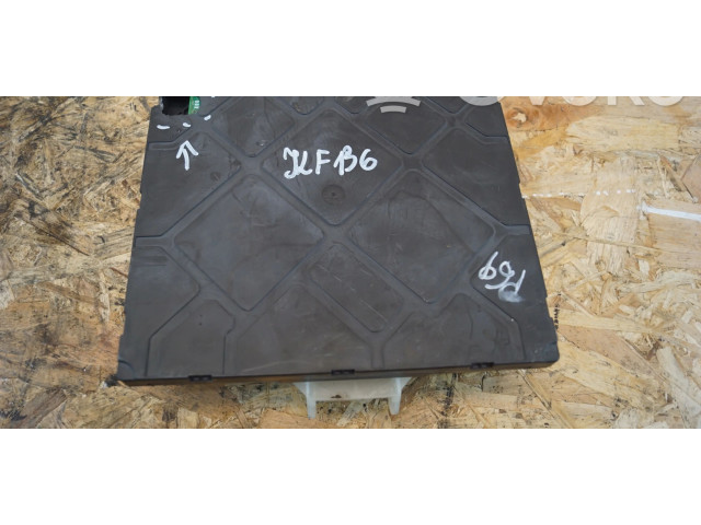 Блок комфорта 5Q0937084AJ Volkswagen Golf VII