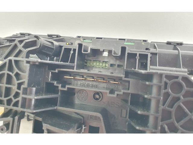 Блок управления климат-контролем 7H0820045R   Volkswagen Transporter  Caravelle T5