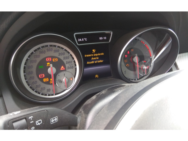 Přístrojová deska  Mercedes-Benz GLA W156 2015 A1569004802, 0263698199  