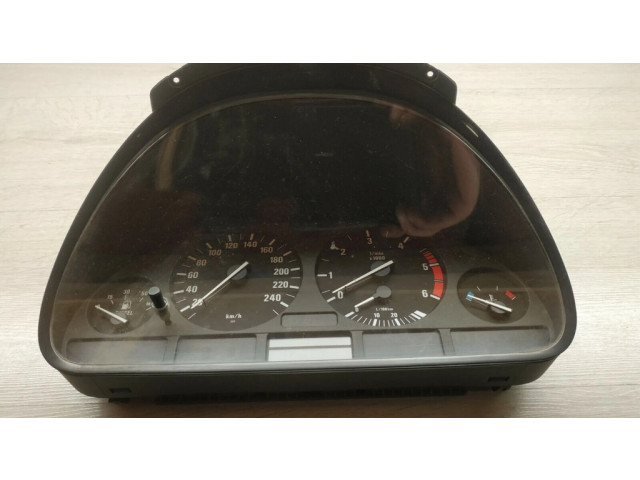 Přístrojová deska BMW 5 E39 2001 62116903800