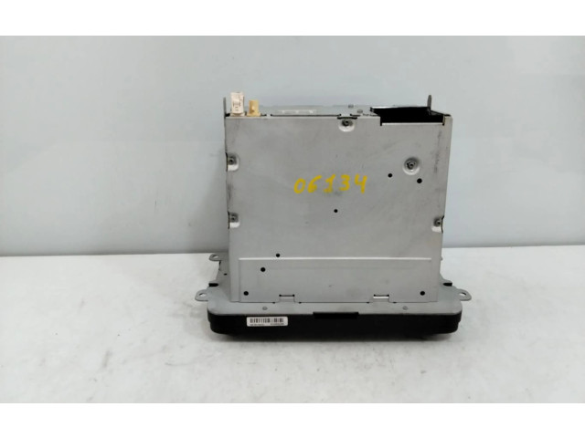 Радио/ проигрыватель CD/DVD / навигация 1K0035186AD Volkswagen Caddy