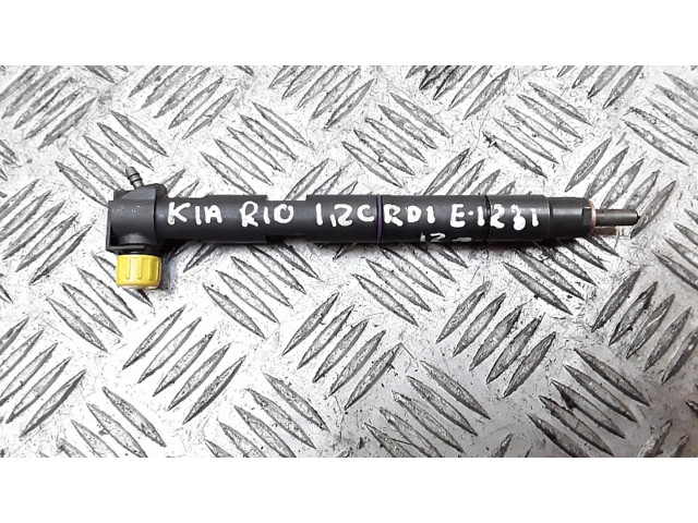 Форсунка 28540276 KIA Rio