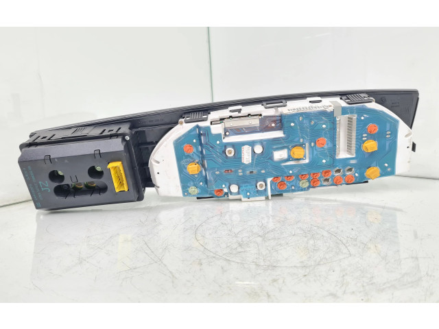 Přístrojová deska Opel Omega B2 2002 110080007, 09228420