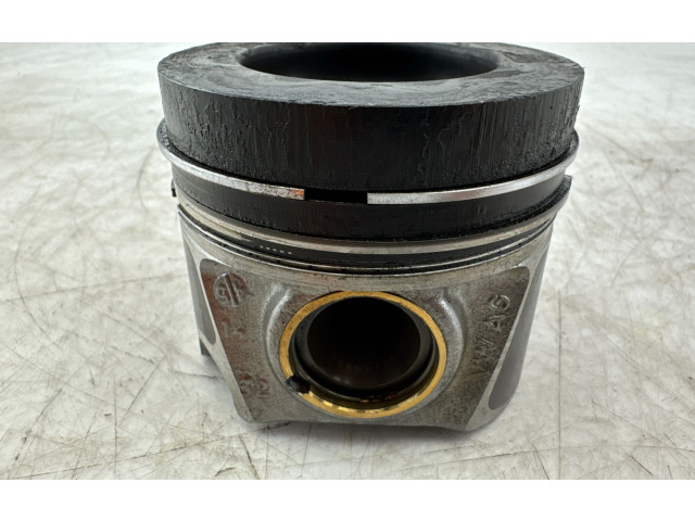 Поршень CUNA 0812A Volkswagen Golf VII