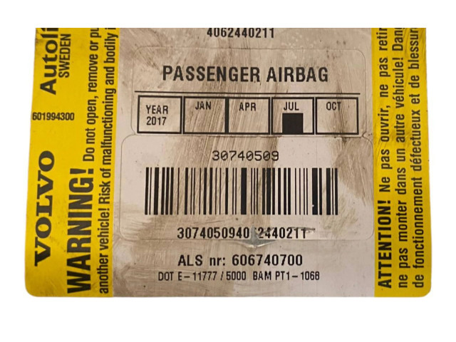 Подушка безопасности пассажира 30740509, 3074050940   Volvo V70