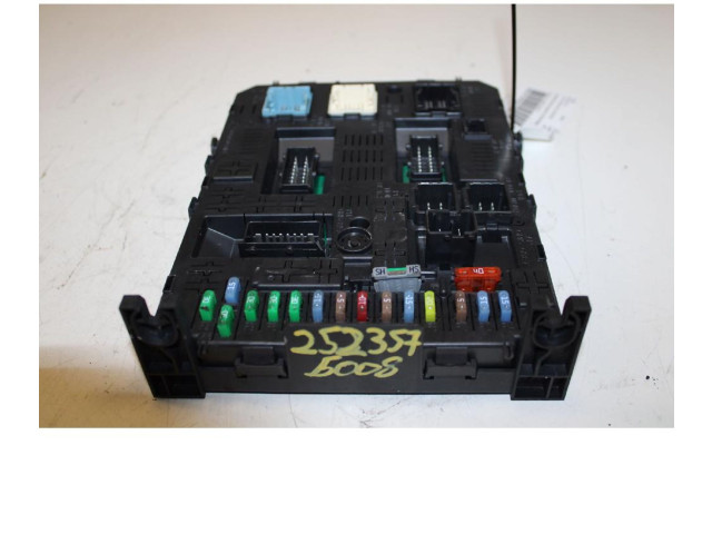 Блок управления 28116487-2   Peugeot 5008