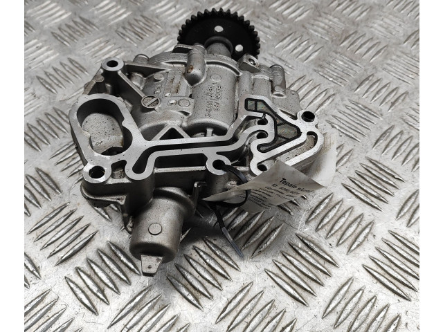 Масляный насос DGEB 04E115109S, 04E115151A Skoda Superb B8 (3V)