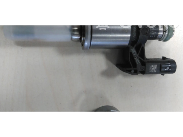 Форсунка 04E906036Q, 0261500132    Audi A1  CZEA 