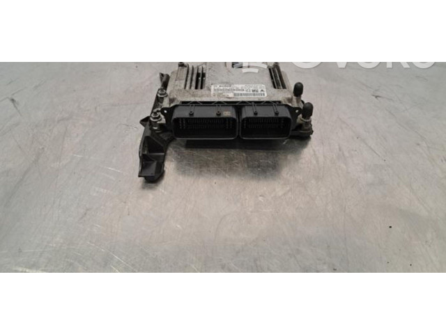 Блок управления двигателя 9832694380   Peugeot Partner III