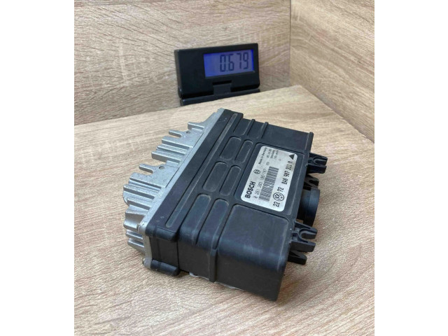 Řídící jednotka 8A0907311M, 0261203186 Volkswagen Vento 1992