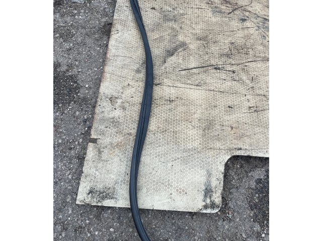 Рулевая рейка Уплотнительная резина (на дверях) Citroen Jumper 2007 - 2013 года