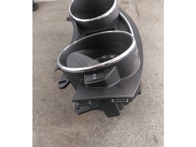 Панель приборов 3T1920841H, 3T1920841H   Skoda Superb B6 (3T)       