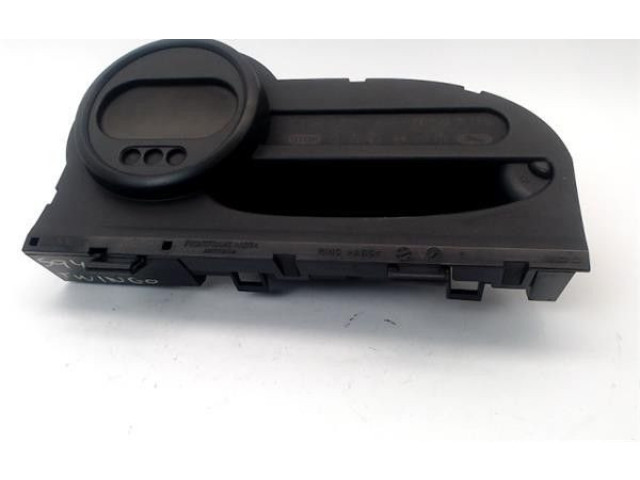 Панель приборов 8200725330 Renault Twingo II