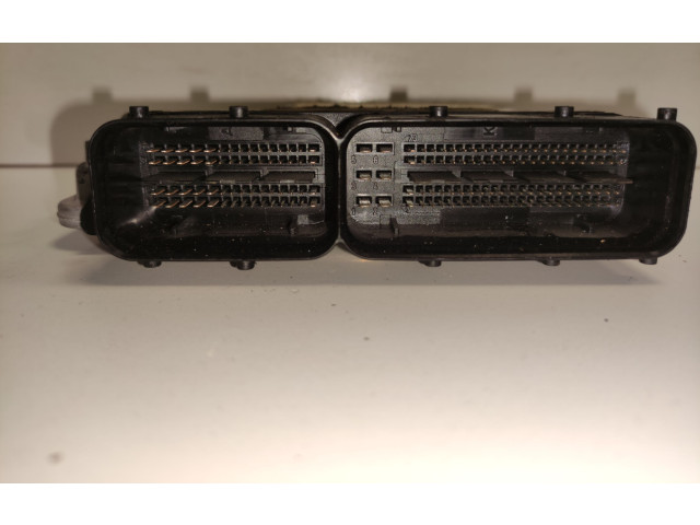 Řídící jednotka 0281015583, 03L906022   Audi A4 S4 B8 8K 2011