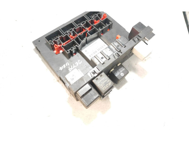 Блок комфорта 1K0937049C, F005V00524 Volkswagen Jetta V