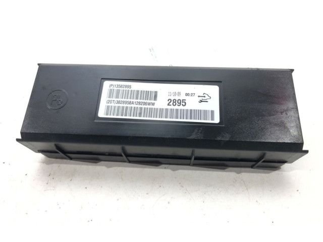 Блок управления 13582895   Chevrolet Cruze