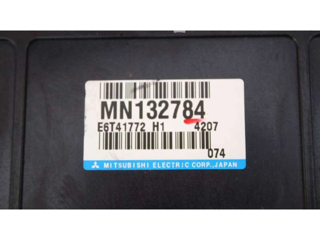 Блок управления двигателем Блок управления MN132784, MN132784 Mitsubishi Lancer