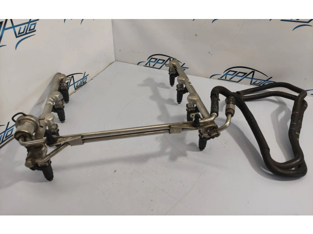 Vstřikovací lišta 077133681AA Audi A8 S8 D3 4E