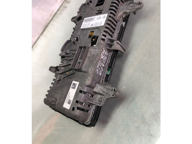 Přístrojová deska Mercedes-Benz GLC X253 C253 2020 A2059000449