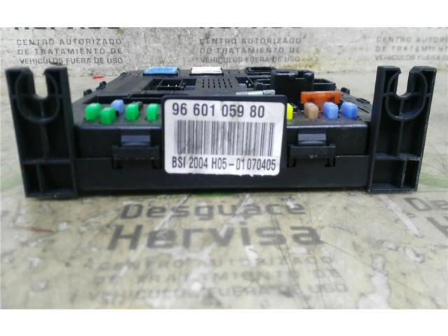 Pojistková skříňka 216760315B, 0090012 Peugeot 307 2005