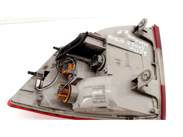 Задний фонарь левый 5E9945095, 5E9945111    Skoda Octavia Mk3 (5E)   2013-2019 года