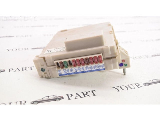   Pojistková skříňka 8267030230   Lexus GS 300 350 430 450H 2005