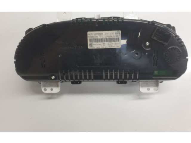 Панель приборов 670101177, 670101177 Maserati Levante