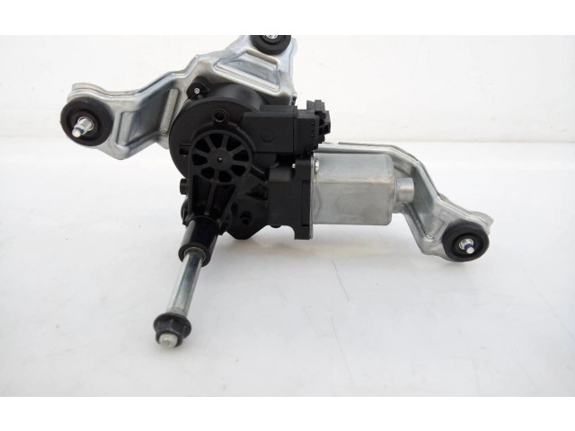 Моторчик заднего дворника 8611037000    SsangYong Korando